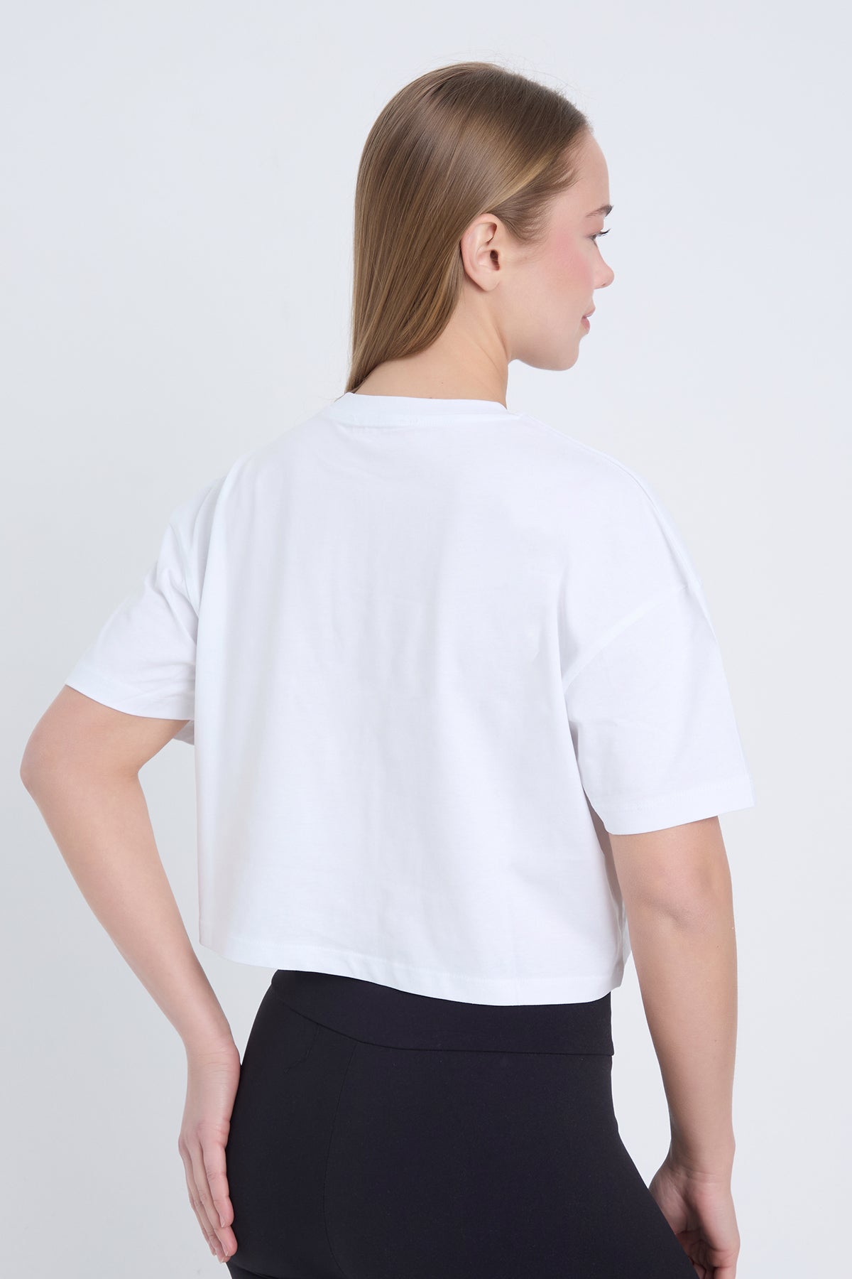 Kadın Oversize More Mactha Baskılı Beyaz Renk Crop