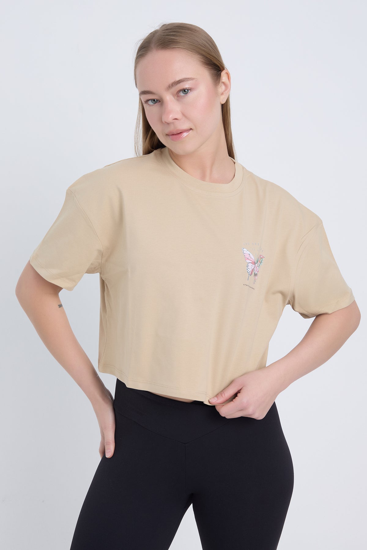 Kadın Oversize You Are Free To Fly Baskılı Bej Renk Crop